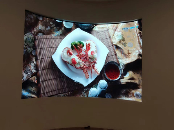 上饶市室内P2.5弧形LED屏